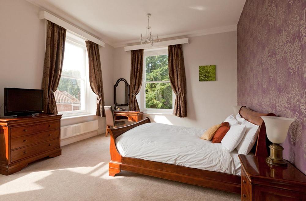 The Thomas Paine Hotel Thetford Zimmer foto
